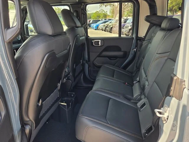 New 2026 Anvil Clearcoat Jeep Sahara image 15