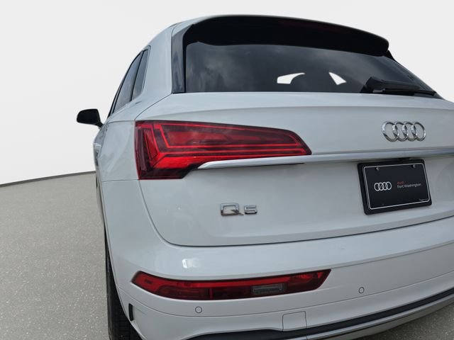 Used 2022 White Audi 40 Premium Plus image 37