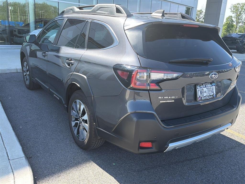 Used 2024 Magnetite Gray Metallic Subaru Limited image 2