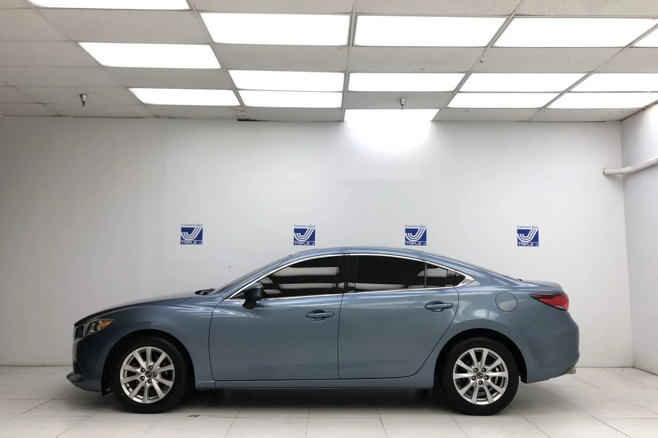 Used 2017 Deep Crystal Blue Mazda Sport image 6