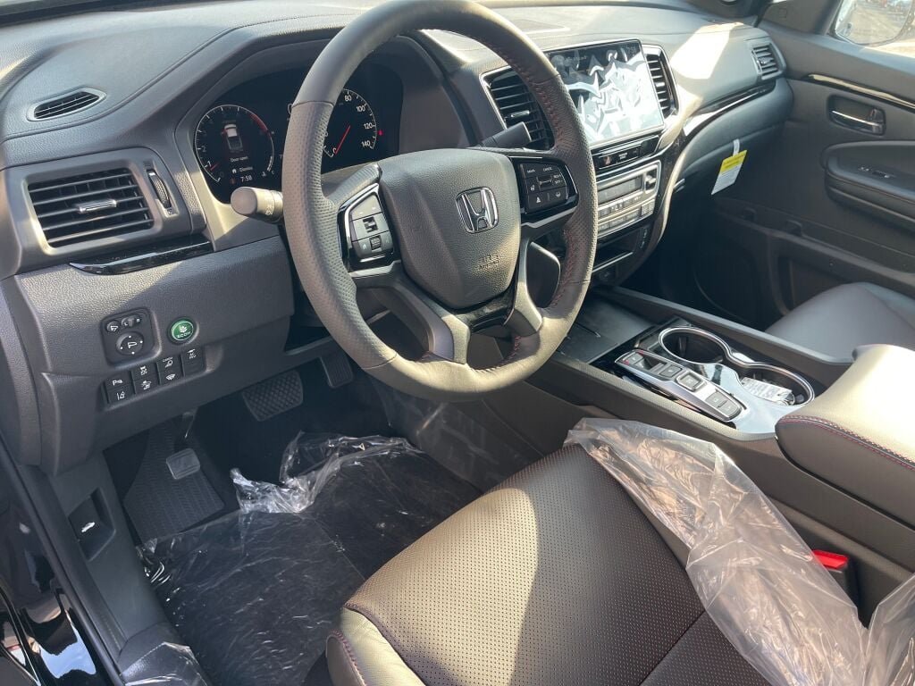 New 2026 Crystal Black Pearl Honda Black Edition image 6