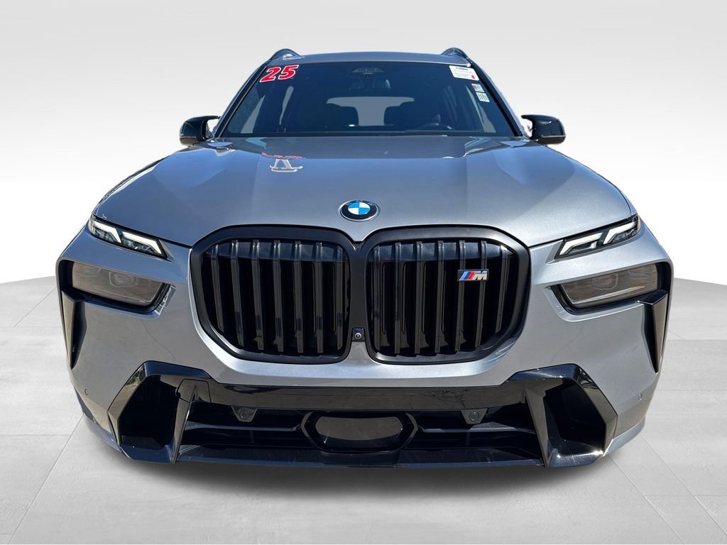 2025 BMW X7 M60i - Photo 9