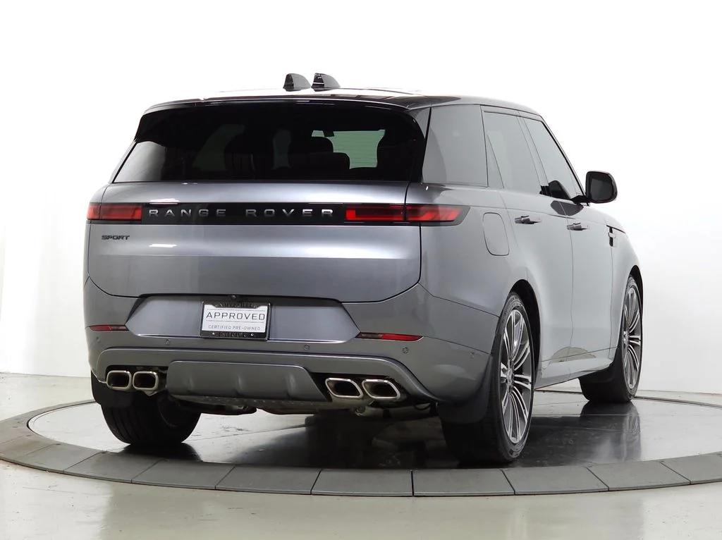 Certified Used 2025 Gray Land Rover Dynamic SE image 8