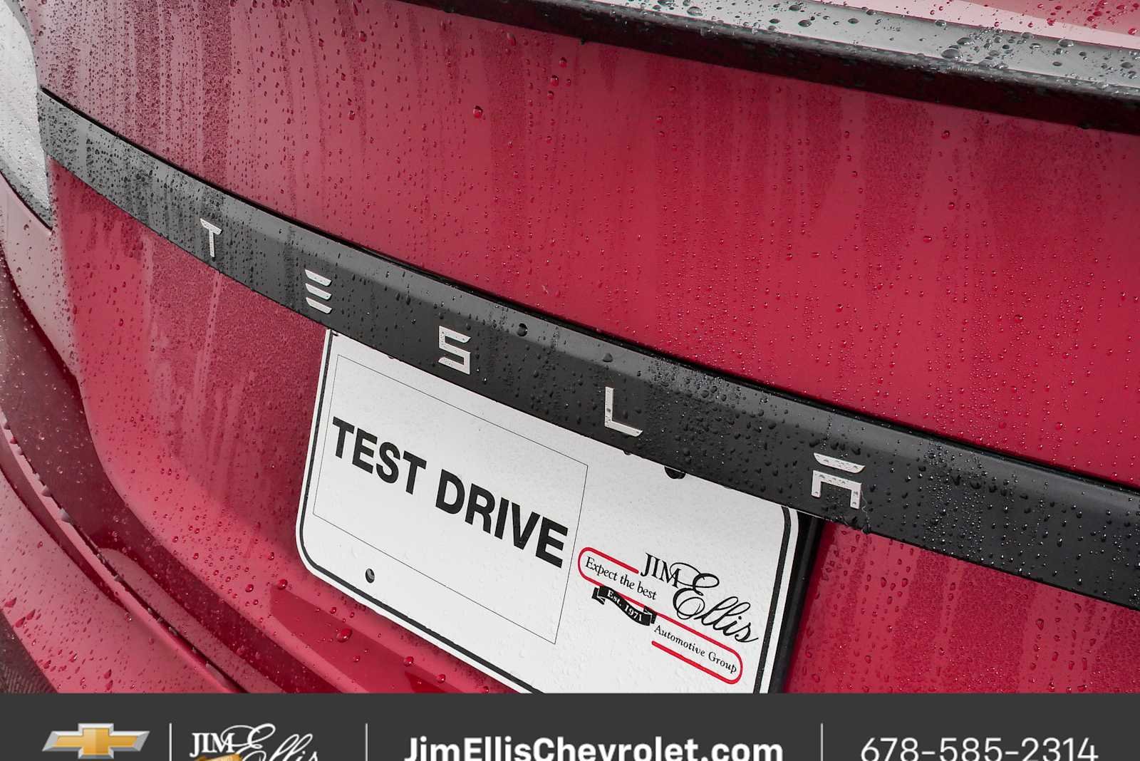 Used 2023 Red Tesla Plaid Tri Motor All-Wheel Drive image 37