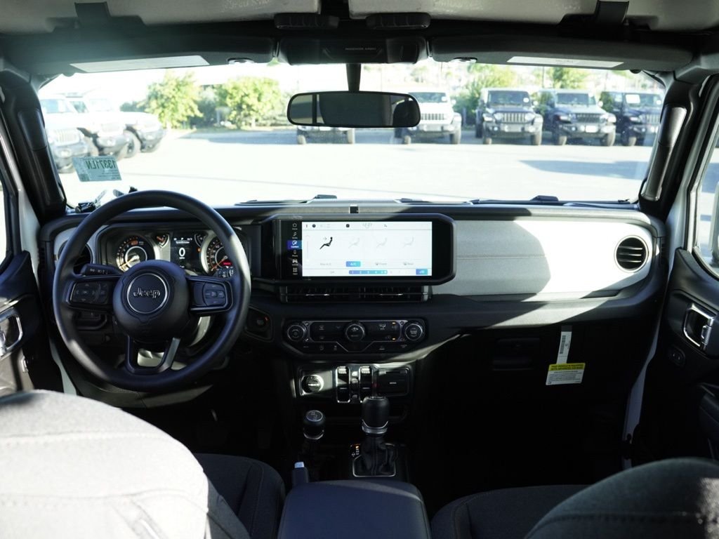 New 2026 Bright White Clear-Coat Exterior Paint Jeep Sport image 24