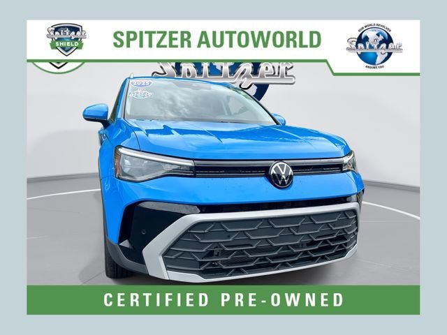 2025 Volkswagen Taos 1.5T SE 4Motion's photo