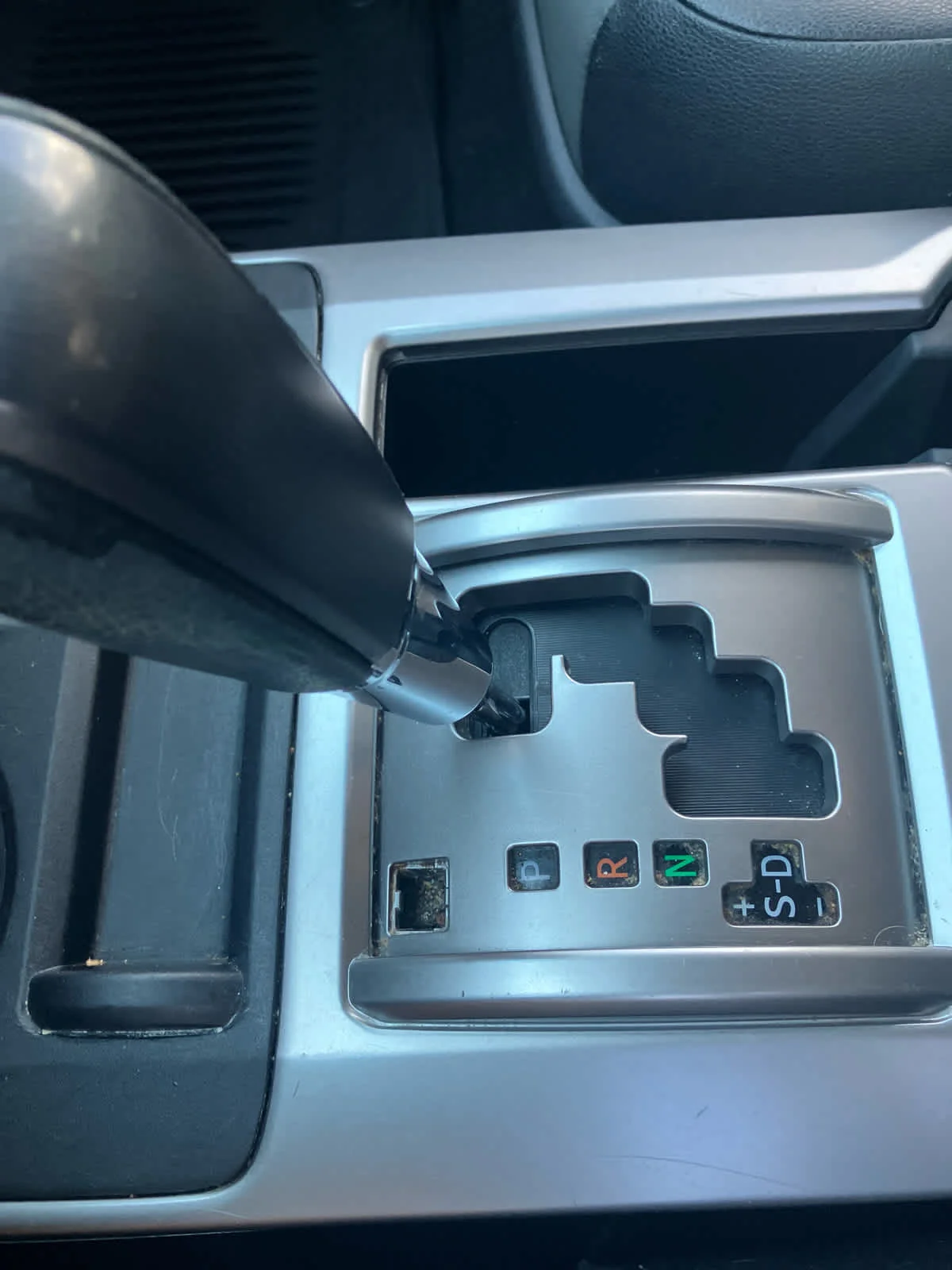 Used 2017 Super White Toyota SR5 Premium image 29