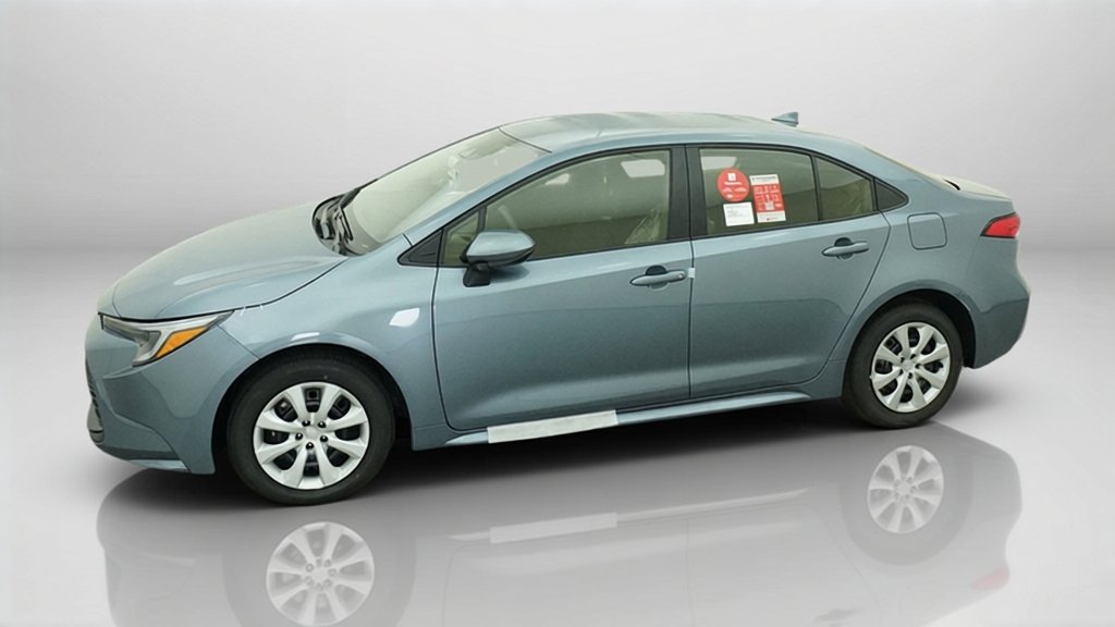 New 2027 Celestite Toyota Hybrid LE image 3