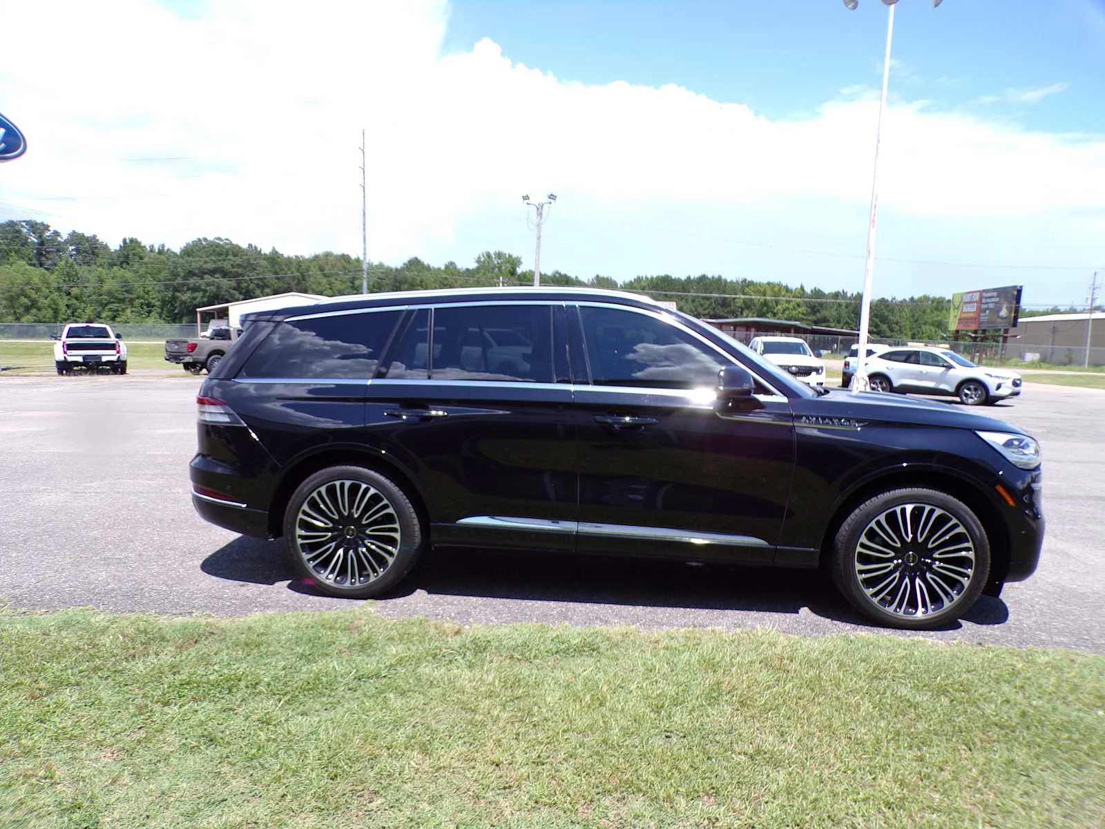 Used 2023 Black Lincoln Black Label image 4