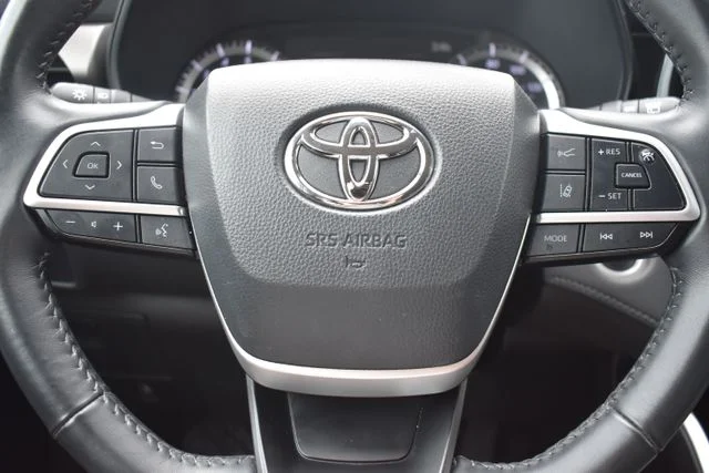 Used 2024 Gray Toyota LE image 22