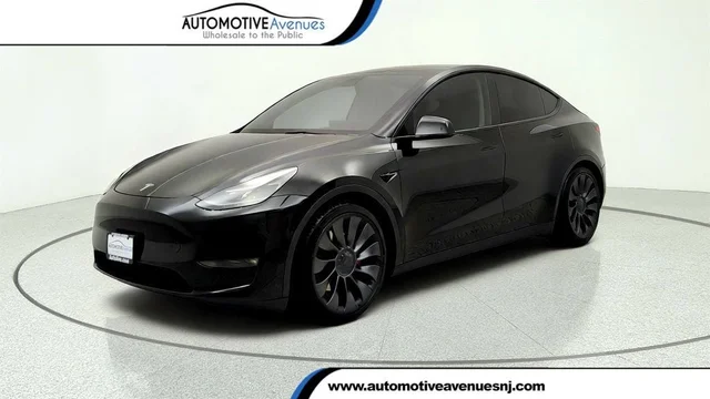 2023 Tesla Model Y Performance AWD