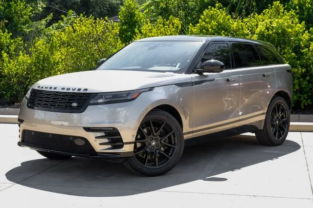 2026 Land Rover Range Rover Velar Dynamic SE - Photo 2