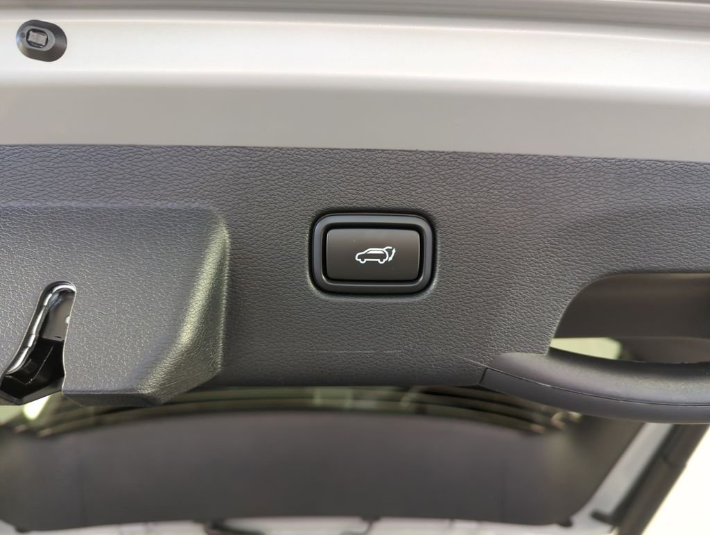 New 2026 Wolf Gray Kia EX image 30