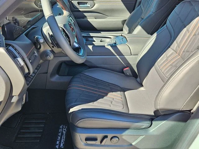 2026 Nissan Armada PRO-4X - Photo 6