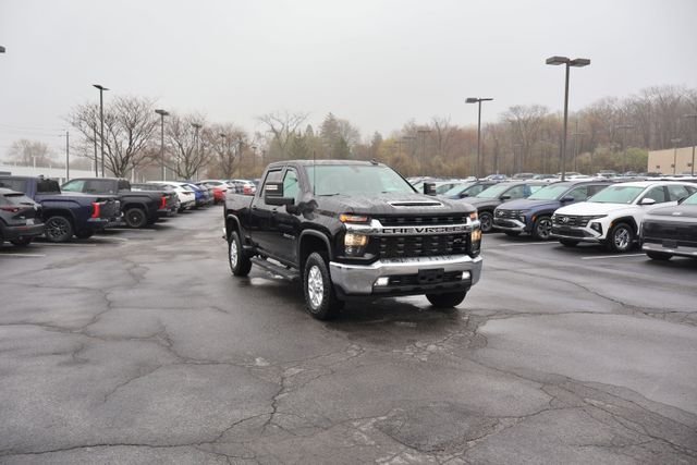 Used 2022 Black Chevrolet LT image 11