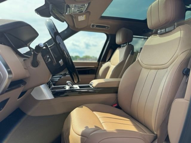 New 2026 Eiger Grey Land Rover SE LWB 7-SEAT image 14