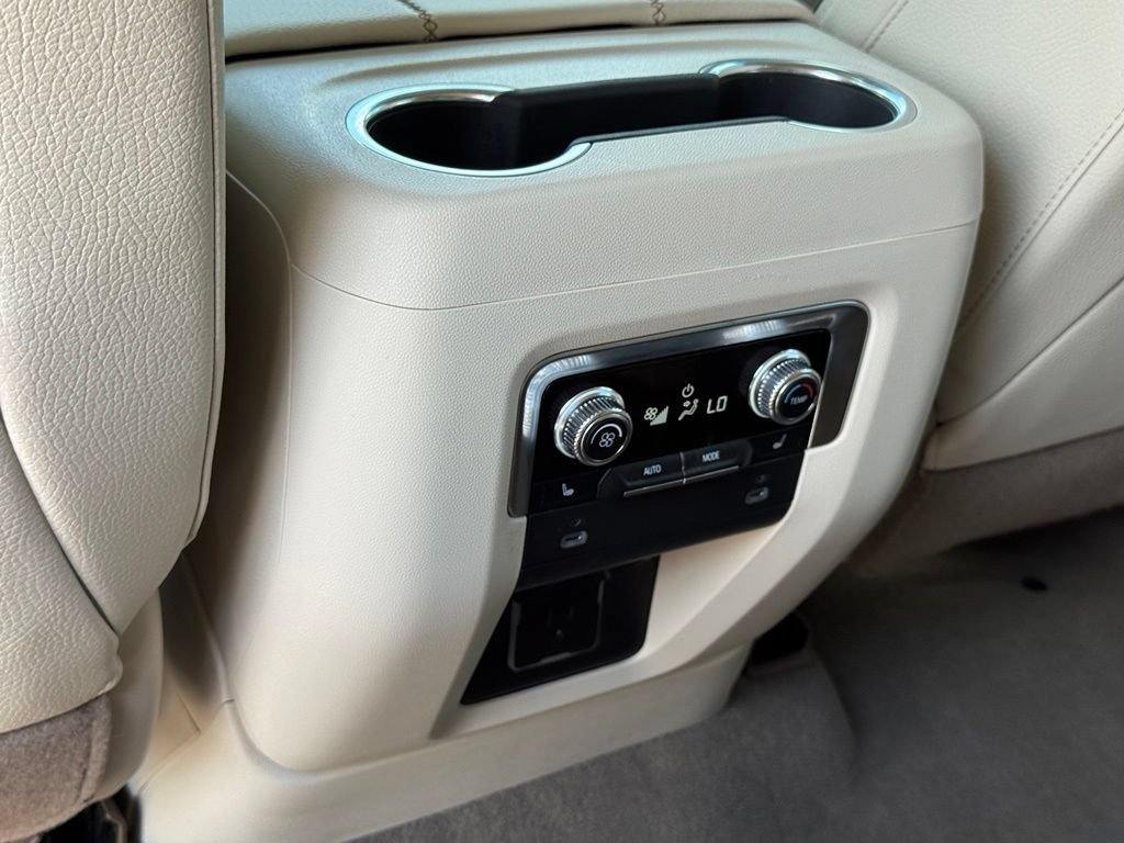 Used 2024 Summit White GMC Denali image 40