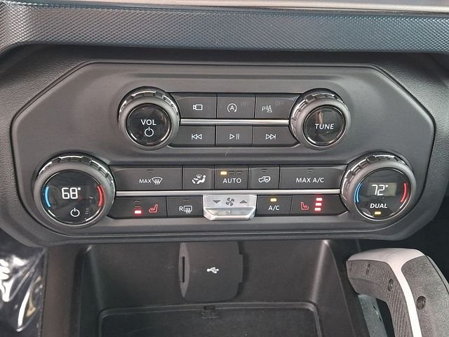 Used 2023 Gray Ford Outer Banks image 13