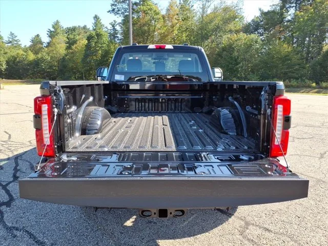 New 2026 Agate Black Metallic Ford XL image 25