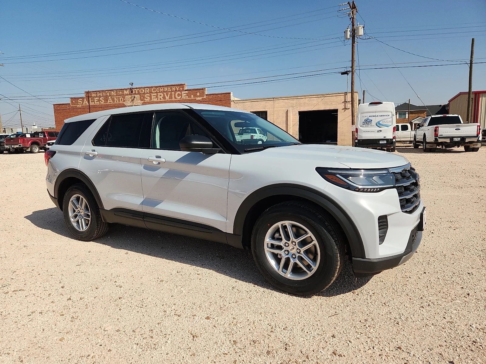 New 2026 Space White Metallic Ford Active 100A image 8