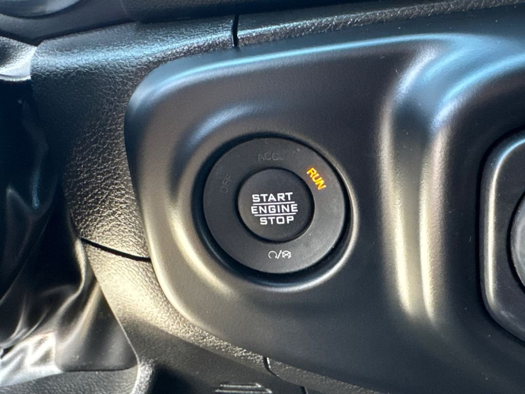 Certified Used 2022 White Jeep Unlimited Sahara 4xe image 31