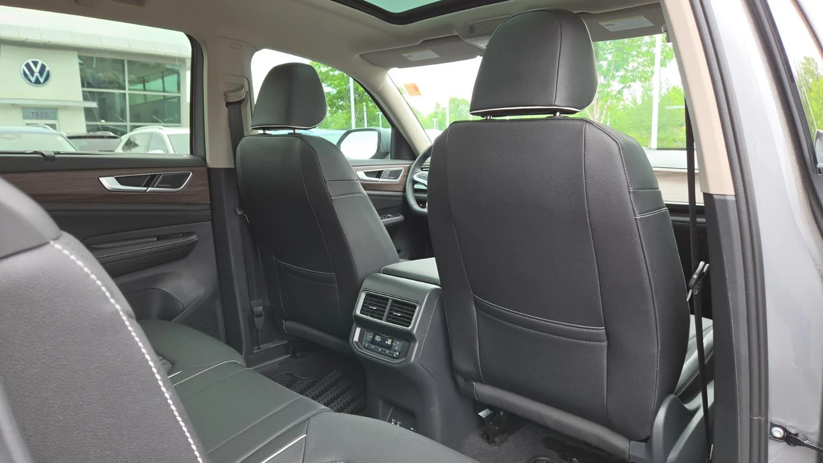 2026 Volkswagen Atlas SEL Premium R-Line - Photo 50