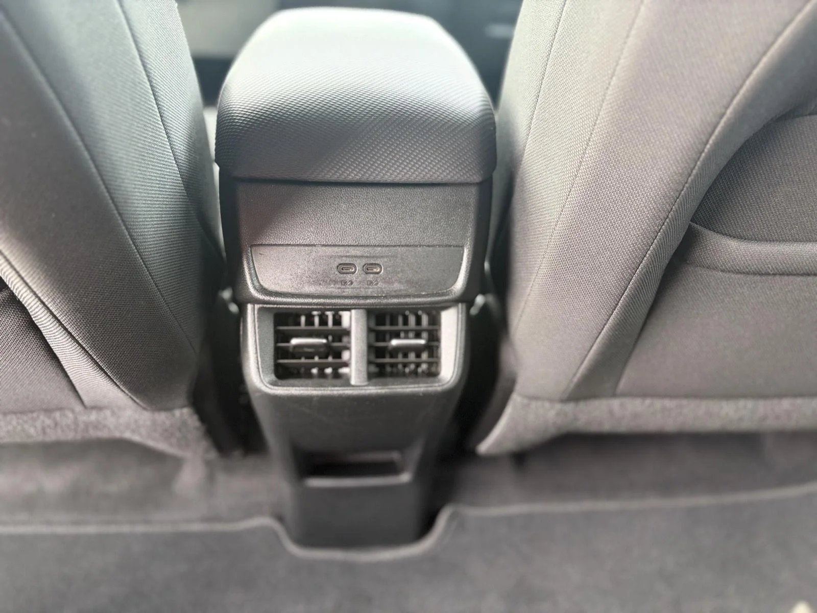 Used 2025 Mosaic Black Metallic Chevrolet FWD LT image 28