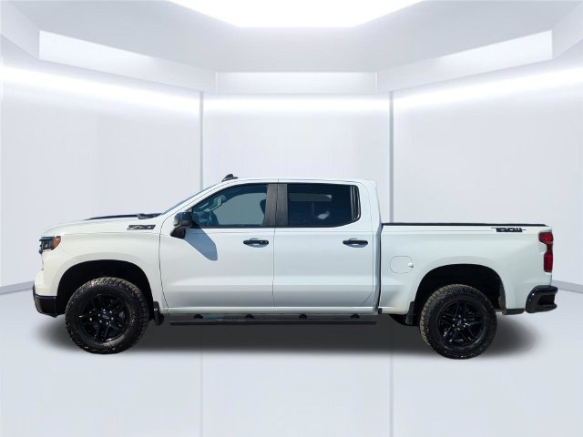Used 2024 White Chevrolet LT Trail Boss image 2