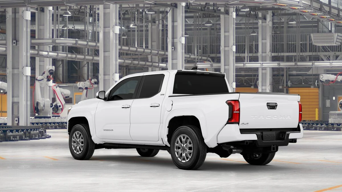 New 2026 Ice Cap Toyota SR5 image 6