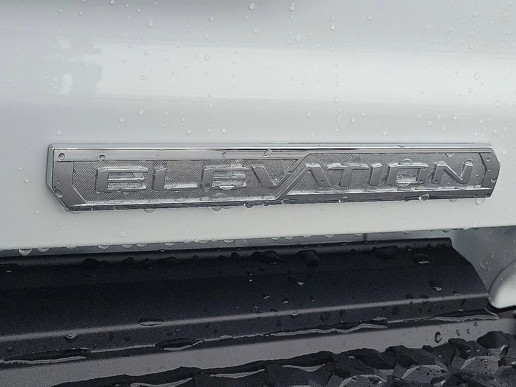New 2026 Summit White GMC Elevation image 9