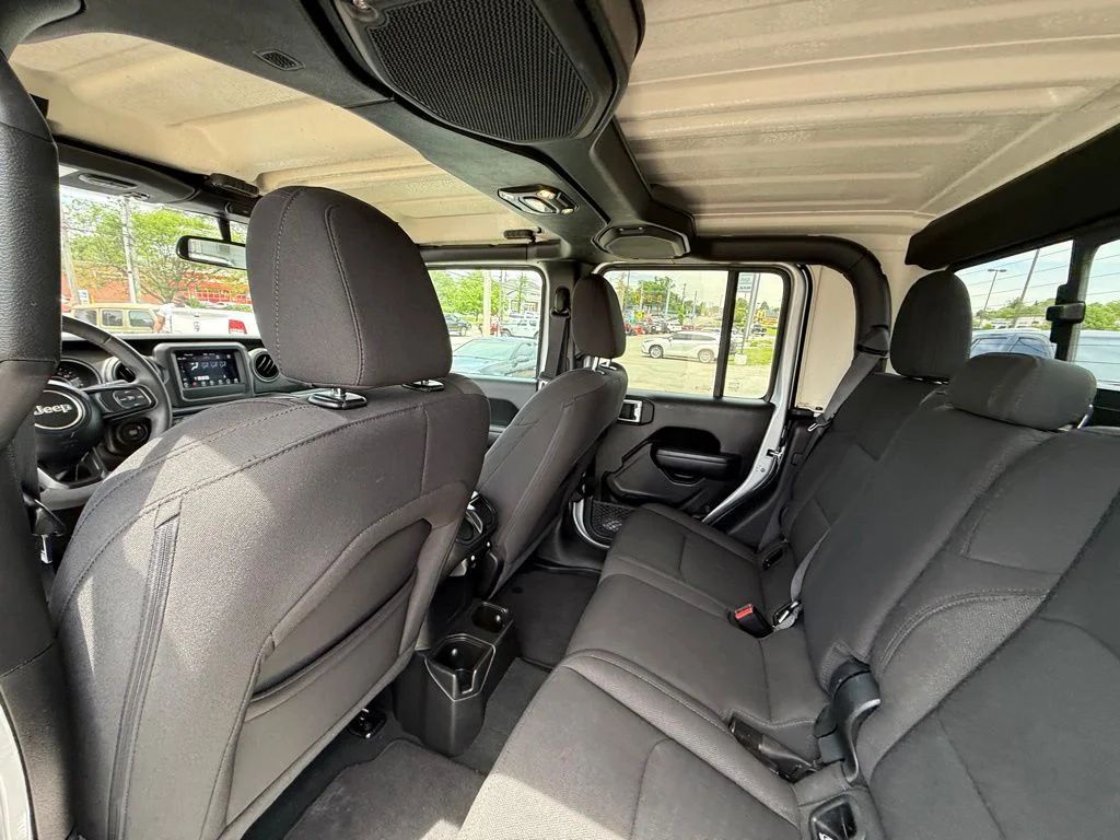 2023 Jeep Gladiator Sport S - Photo 23
