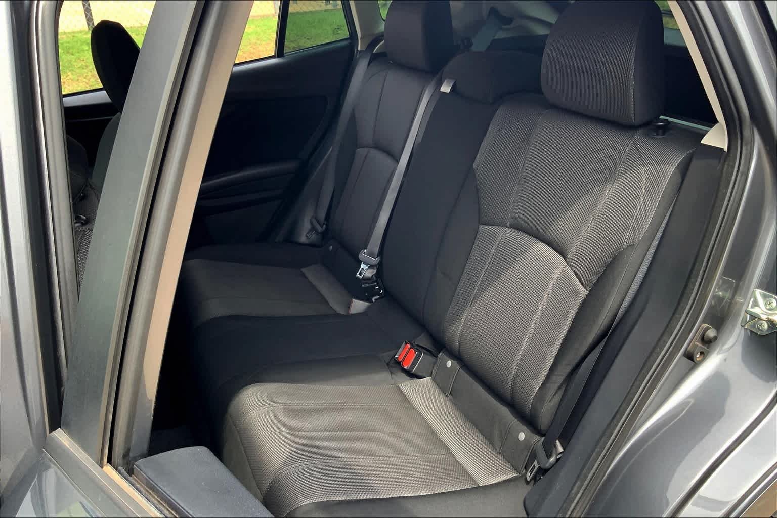 Used 2018 Magnetite Gray Metallic Subaru Premium image 18