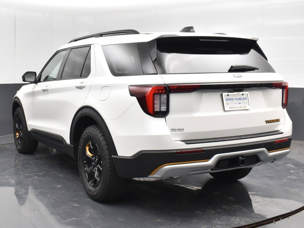 New 2026 Star White Metallic Tri-Coat Ford Tremor® image 3