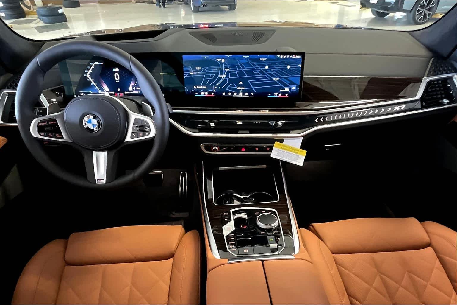 Used 2025 Carbon Black Metallic BMW xDrive40i image 5