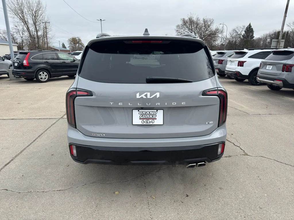 Certified Used 2024 Wolf Gray Kia SX Prestige X-Pro image 6