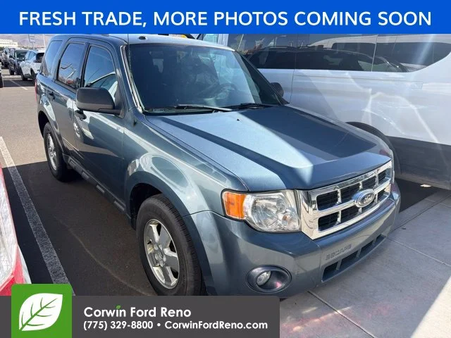 Used 2012 Blue Ford XLT image 1