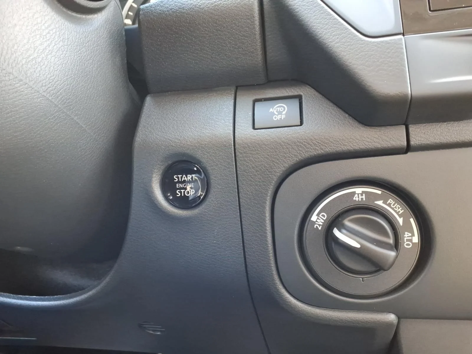 New 2026 Glacier White Nissan Crew Cab S image 18