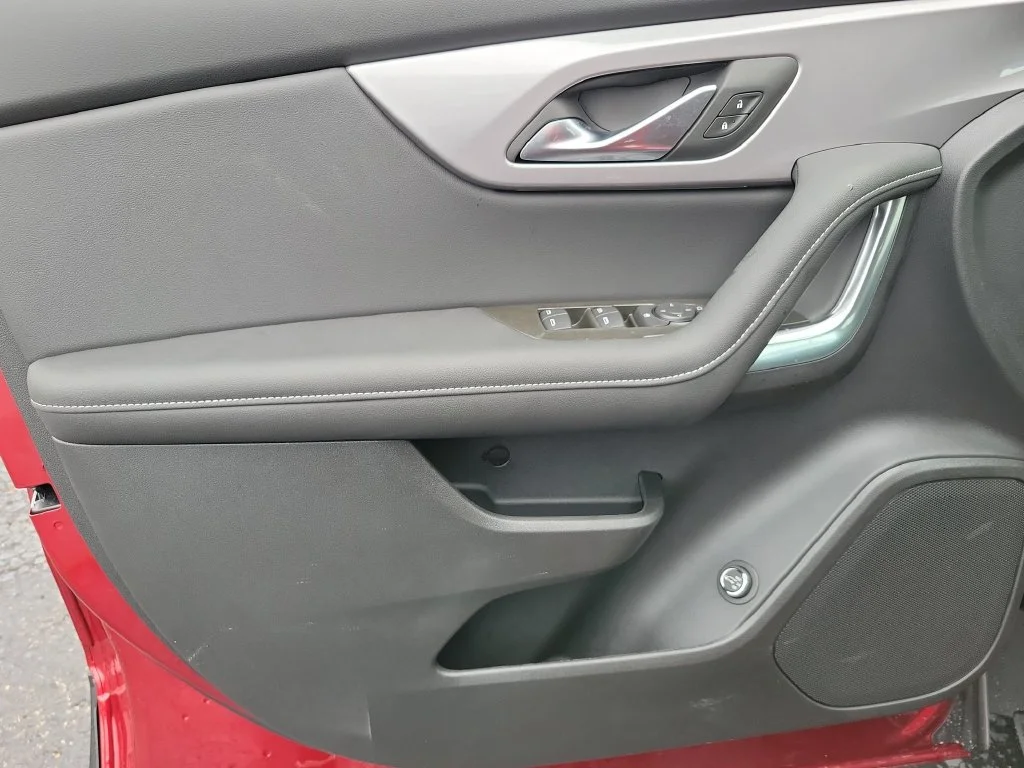 New 2026 Radiant Red Tintcoat Chevrolet 2LT image 9