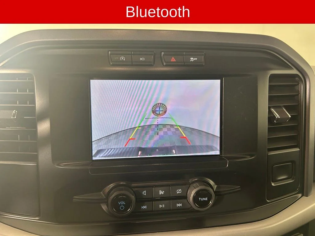 Used 2023 White Ford XLT image 4