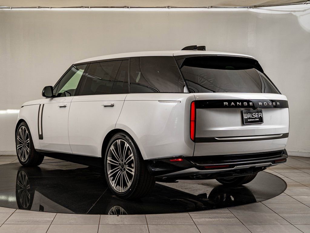 2026 Land Rover Range Rover SE - Photo 6