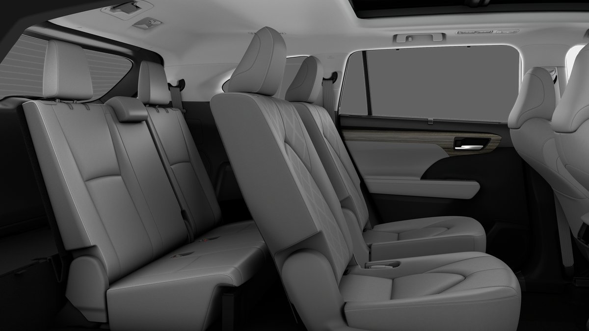 New 2026 White Toyota Platinum image 29