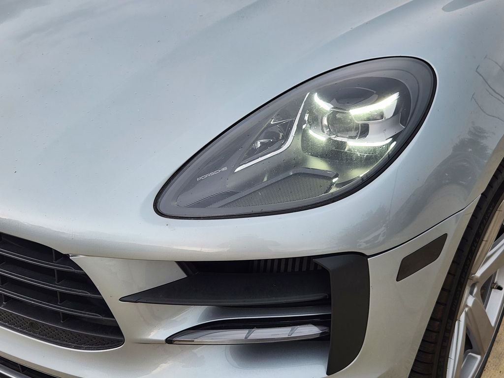 Used 2019 Dolomite Silver Metallic Porsche S image 11