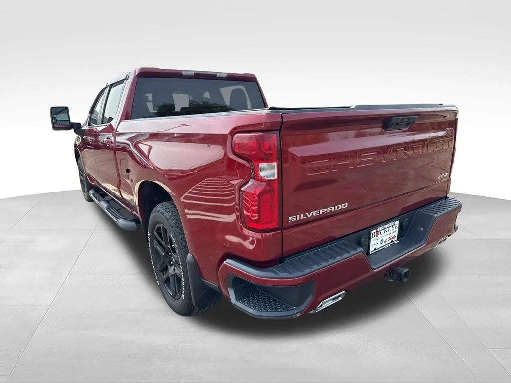 Used 2023 Red Chevrolet RST image 5
