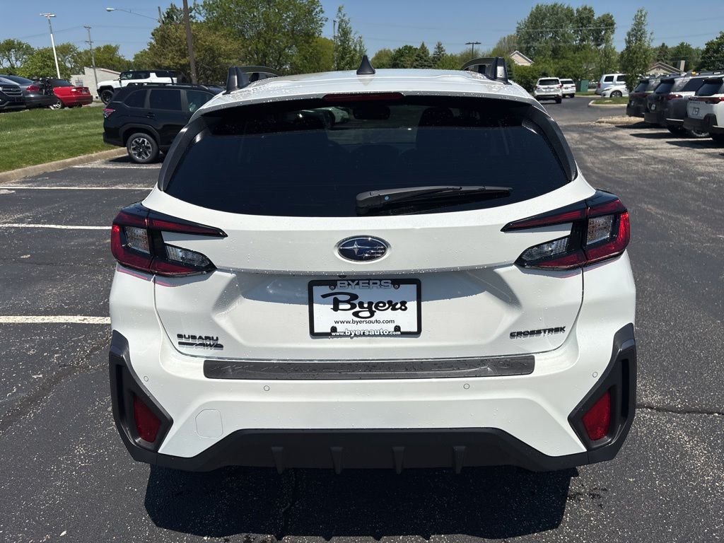 New 2026 CRYSTAL WHITE PEARL Subaru Limited image 4
