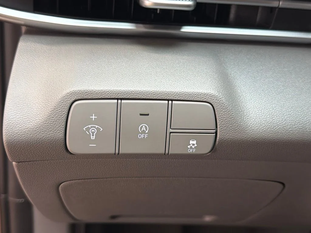 New 2026 Amazon Gray Hyundai SE image 23