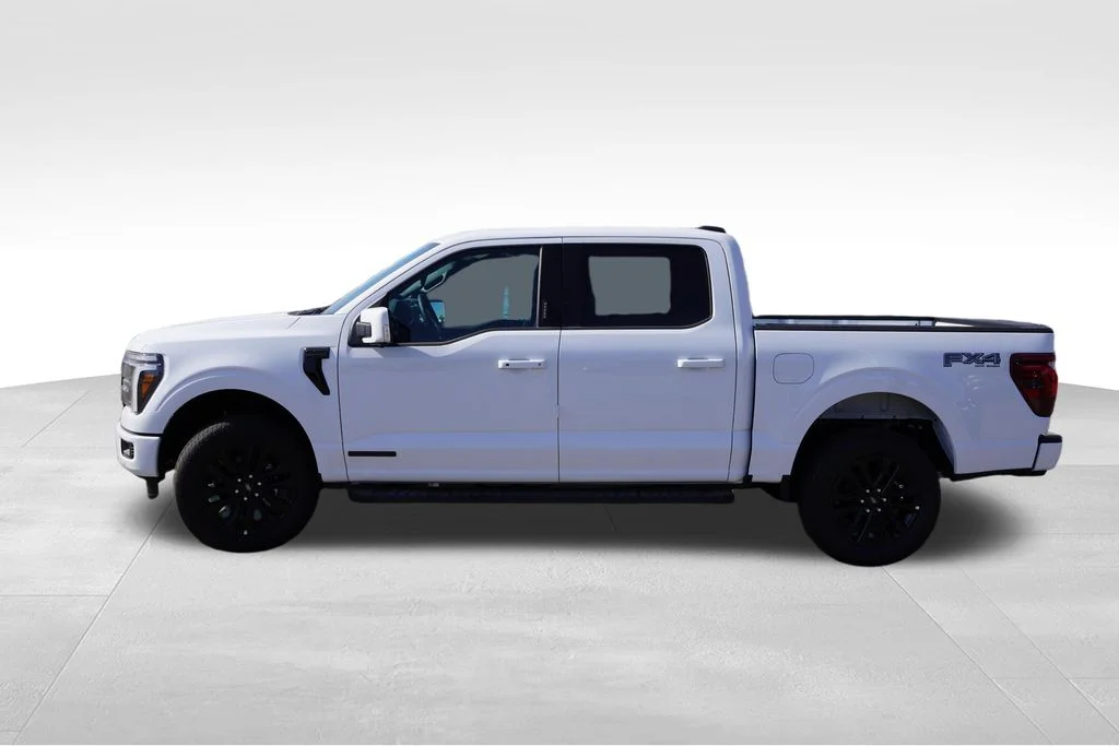 New 2026 Oxford White Ford Lariat image 6