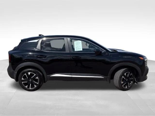 Used 2025 Black Nissan SV image 9