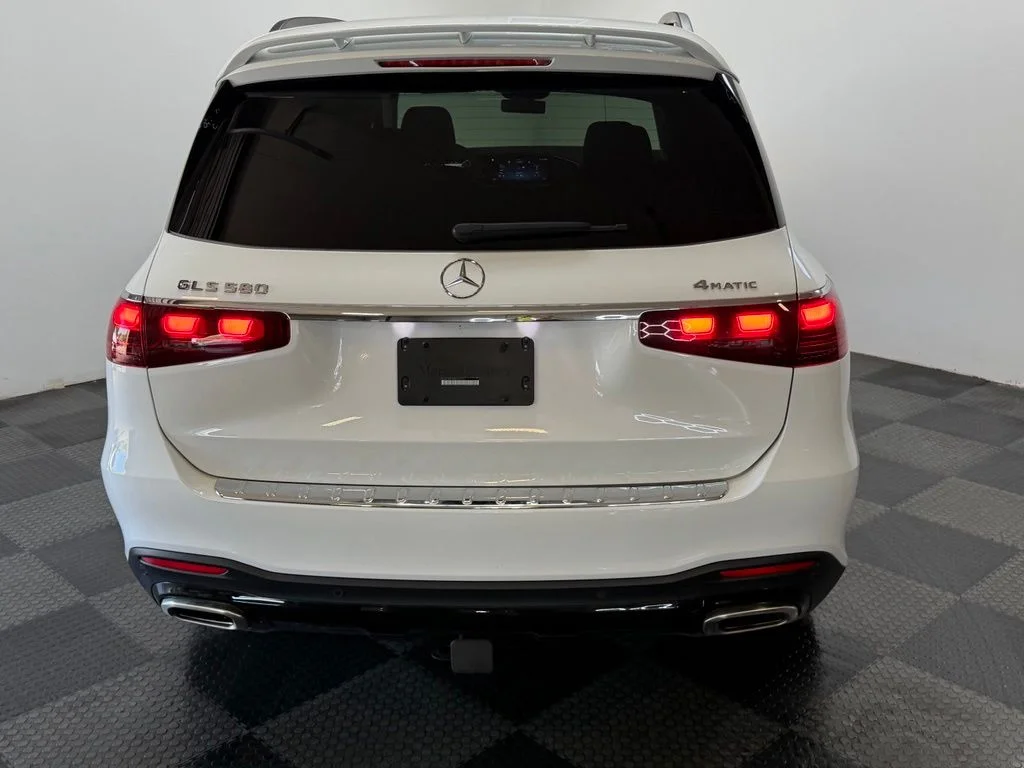 Used 2024 MANUFAKTUR Diamond White Bright Mercedes-Benz GLS 580 image 13