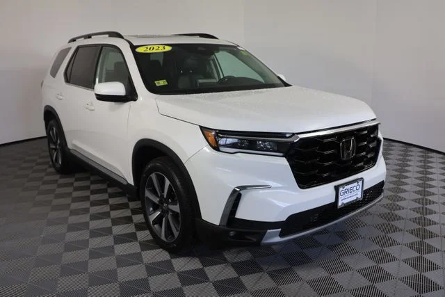 2023 Honda Pilot Touring