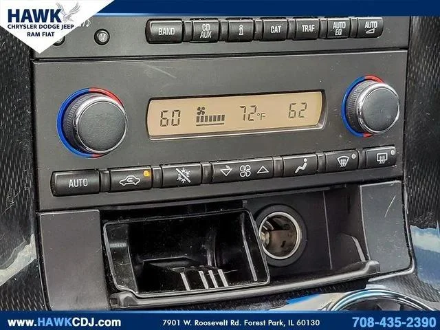Used 2009 Red Chevrolet w/1LT image 15